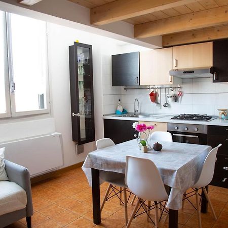Porta Galliera Apartment 博洛尼亚 外观 照片